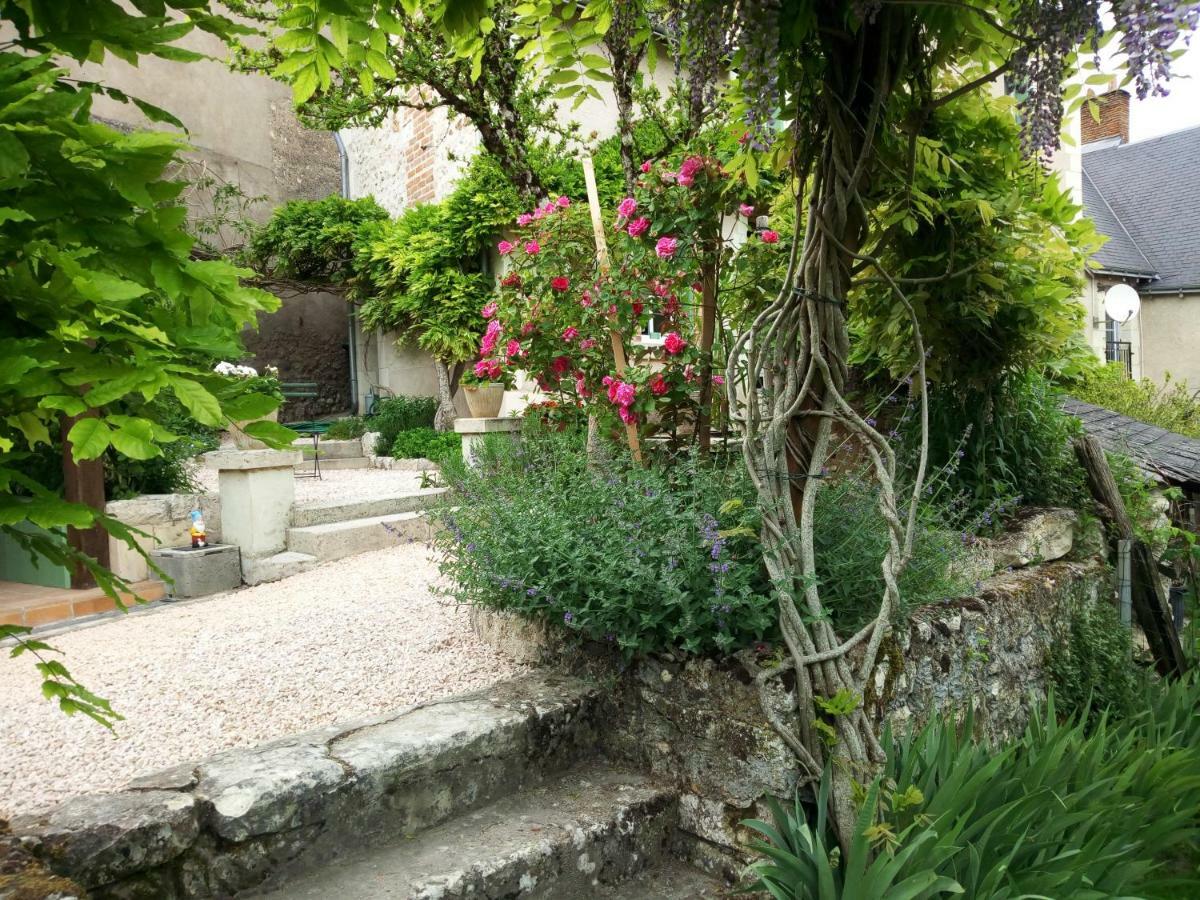 Le Petit Jardin Yoyo Ξενοδοχείο Monts Εξωτερικό φωτογραφία